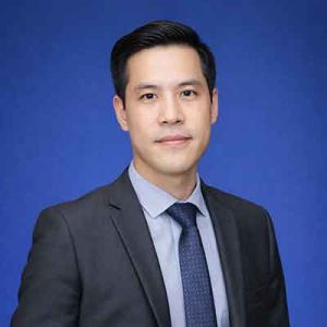 Mr. Papichat Tangcaravakoon